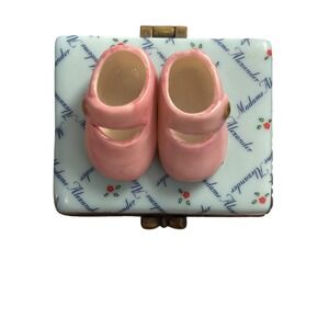Madame Alexander Circa 1999 Pink Baby Shoes Porcelain Hinged Trinket Box Blue